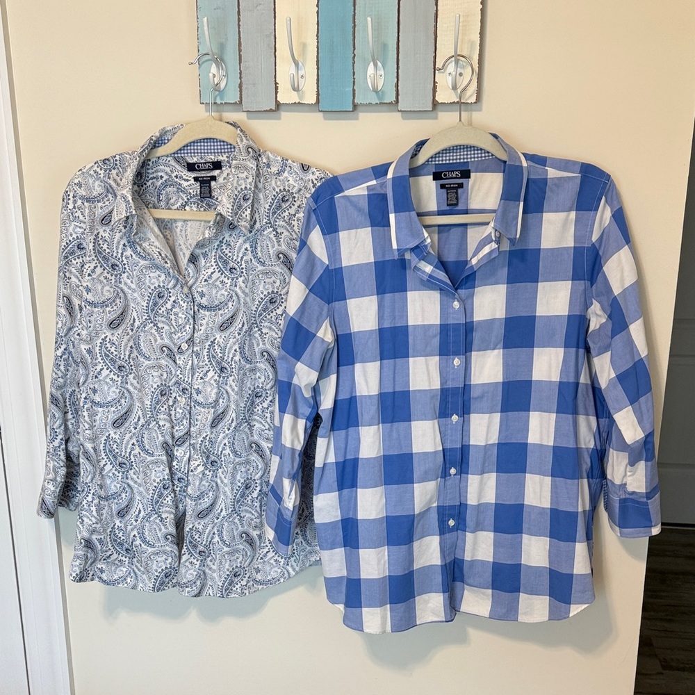 2 Chaps Women’s Blouses Blue and White Paisley Plaid Patterned Shirts / Size XL